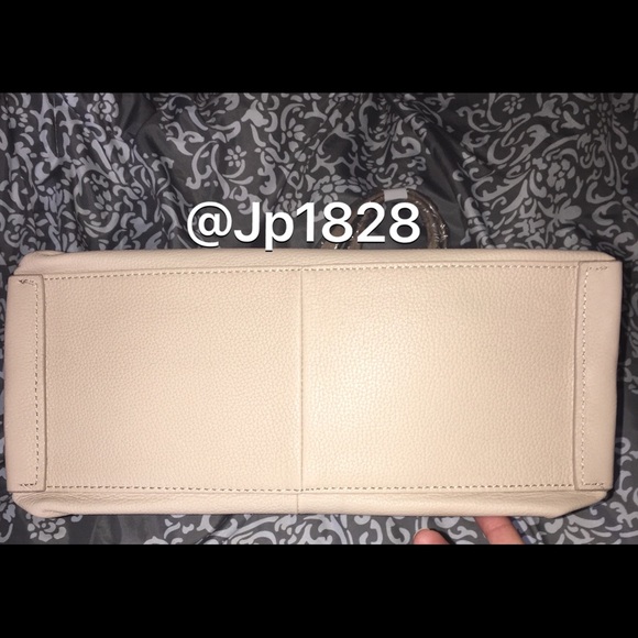 HP!🎉NWT Cole Haan Leather Tote - Froth - Picture 7 of 7